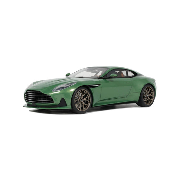 GT Spirit 1:18 Aston Martin DB12 Vantage Green 2023 GT466 Model Car