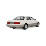 Ottomobile 1:18 Lexus LS 400 Diamond White Pearl 1992 OT1277 Model Car