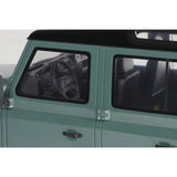 GT Spirit 1:18 Land Rover Defender 3 Station Wagon Green 2016 GT527 Model Car